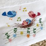 Jogo Banho Bordado PASSARINHOS | 3 Peças | Suspiro D´Algodão - Image 2