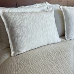 Edredon Dian | Dourado | 200gr | Divayne - Image 3