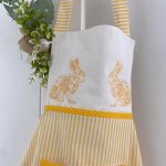 Avental 2 COELHOS | Amarelo | Decorlar