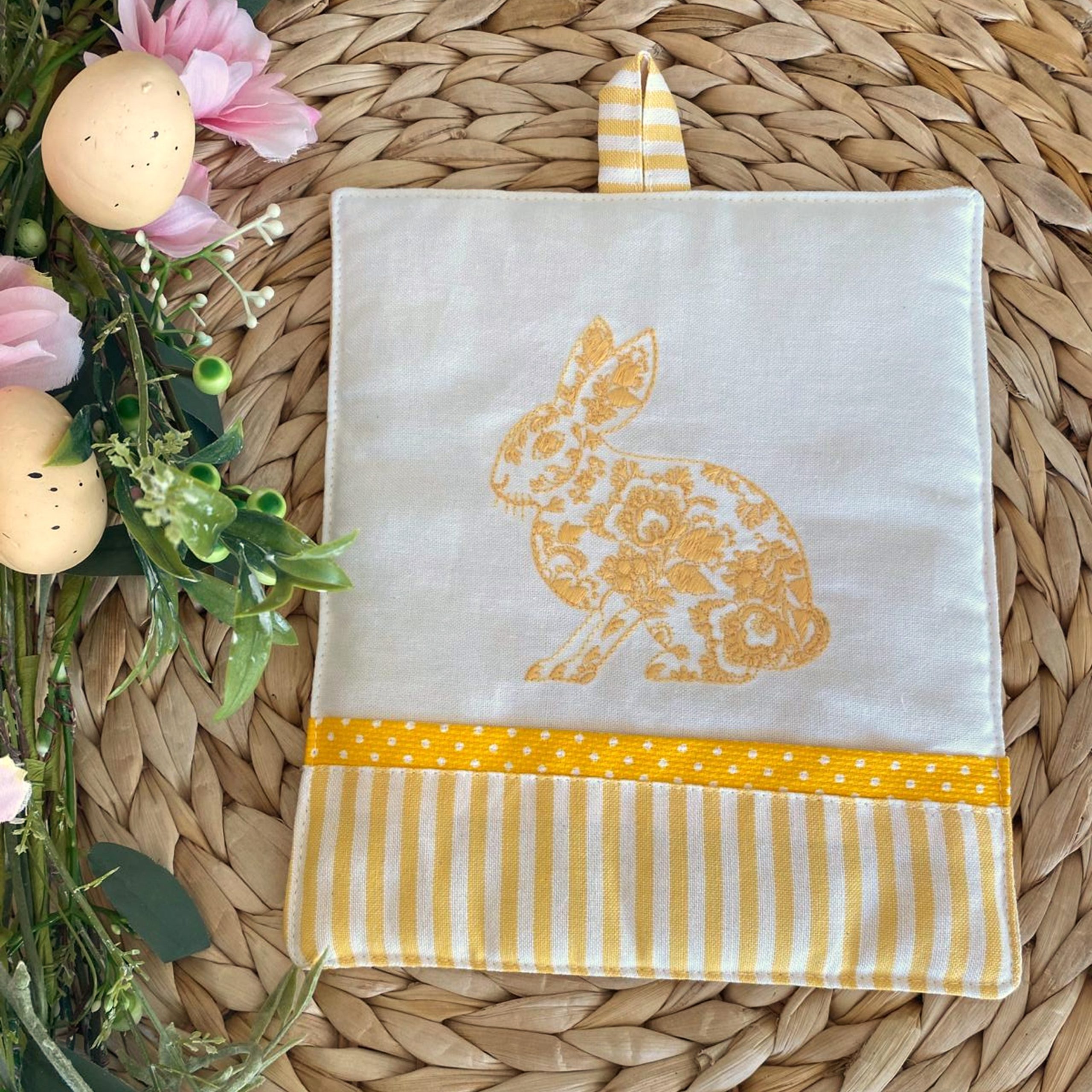 pega-cozinha-pascoa-coelhos-amarelo-decorlar-1 Pega 2 COELHOS | Amarelo | Decorlar - Image 1