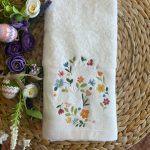Toalha de rosto OVO FLORAL | Branco | Suspiro d´Algodão
